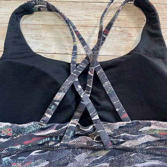 lululemon Energy Bra Mini Sweatr Multi Strappy size 8 - Picture 7 of 10